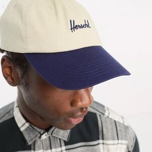 Herschel Supply Co Exclusive Sylas Cap